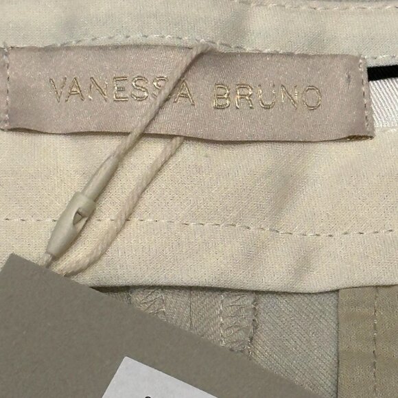 Vanessa Bruno Nixia Shorts, Ecru, Size 38 - Picture 5 of 9